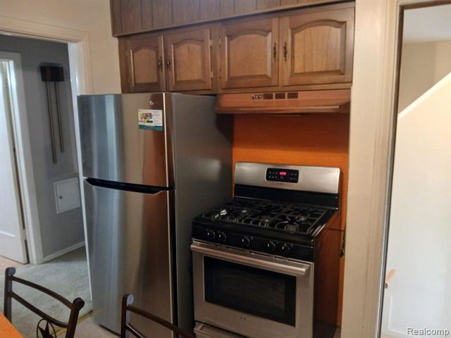 18048 Mansfield Street, Detroit, MI 48235