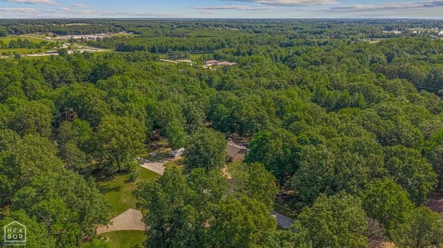 1001 Northwood Drive, Paragould, AR 72450