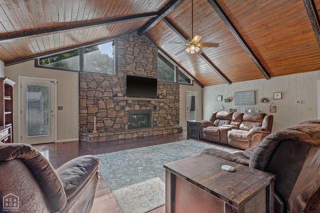 1001 Northwood Drive, Paragould, AR 72450