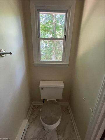 1611 Beaucrest Avenue, High Point, NC 27265