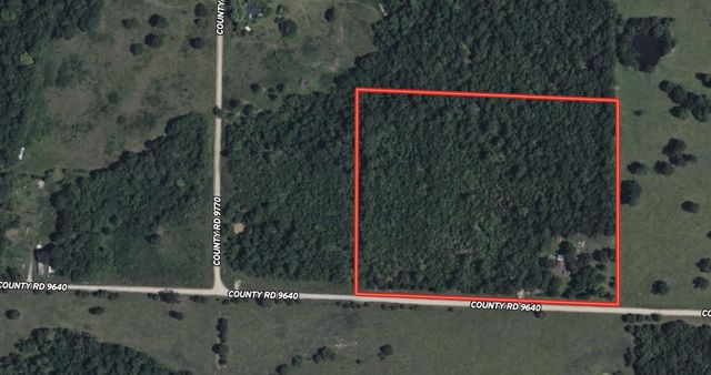 9149 County Road 9640, Koshkonong, MO 65692
