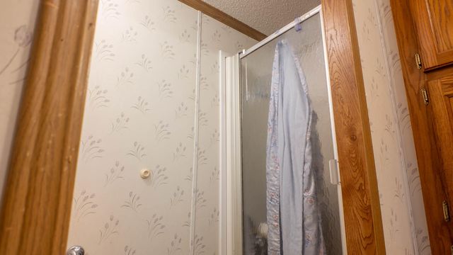 9149 County Road 9640, Koshkonong, MO 65692