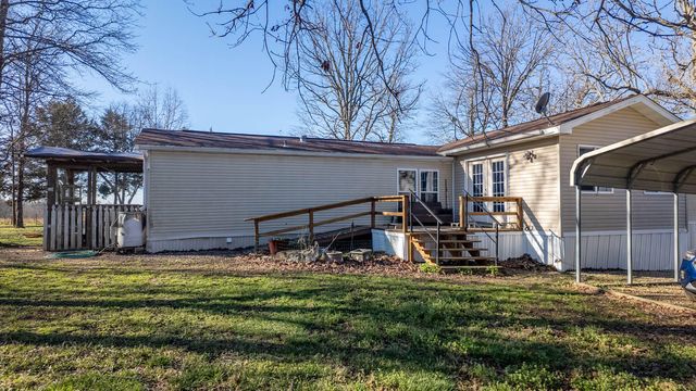 9149 County Road 9640, Koshkonong, MO 65692