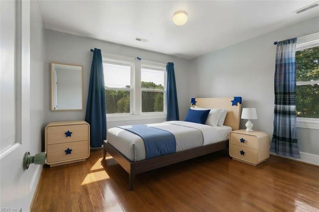 4534 George Wash Memorial HWY, Hayes, VA 23072