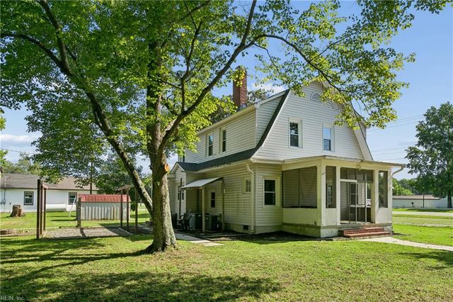 4534 George Wash Memorial HWY, Hayes, VA 23072
