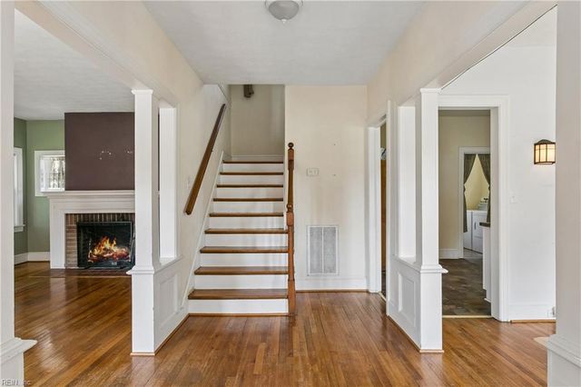 4534 George Wash Memorial HWY, Hayes, VA 23072