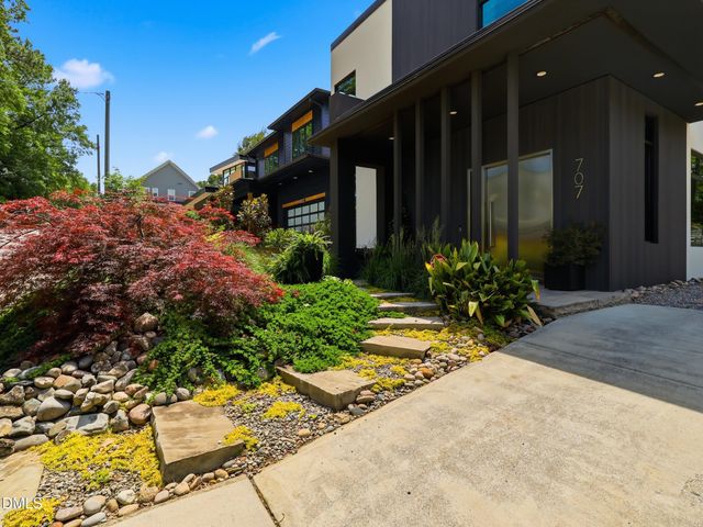707 Chamberlain Street, Raleigh, NC 27607