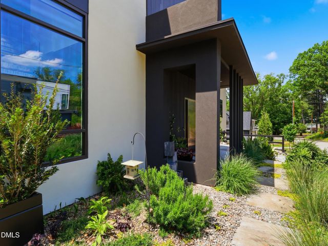707 Chamberlain Street, Raleigh, NC 27607