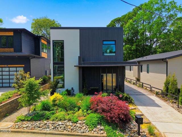 707 Chamberlain Street, Raleigh, NC 27607