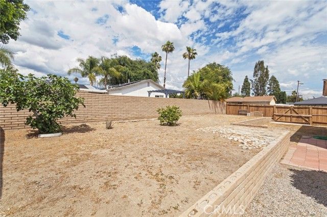 1417 Sycamore, Ontario, CA 91764