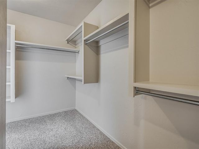 1800 Fairmont Lane, Edmond, OK 73013