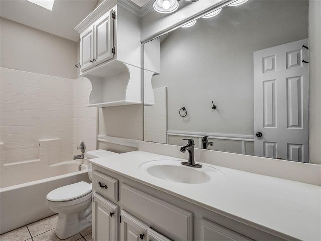 1800 Fairmont Lane, Edmond, OK 73013