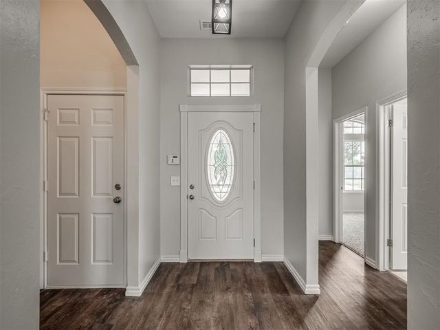 1800 Fairmont Lane, Edmond, OK 73013