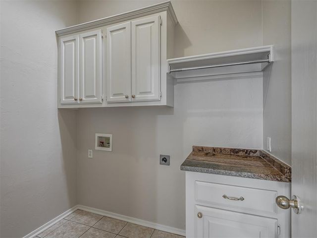 1800 Fairmont Lane, Edmond, OK 73013