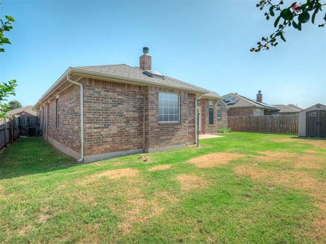1800 Fairmont Lane, Edmond, OK 73013