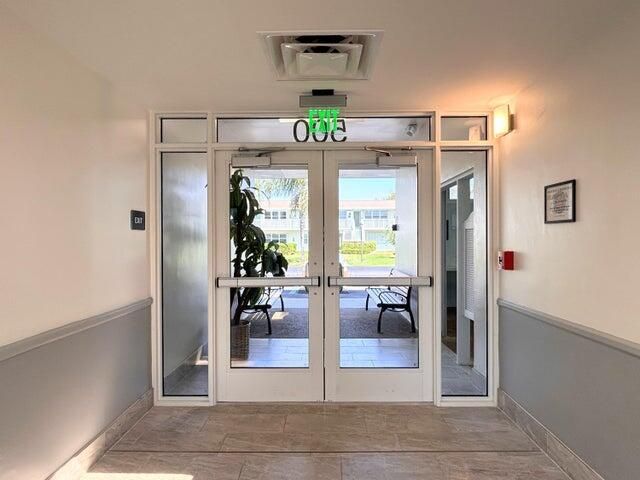 170 Horizons E 302, Boynton Beach, FL 33435