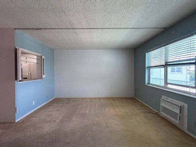 170 Horizons E 302, Boynton Beach, FL 33435