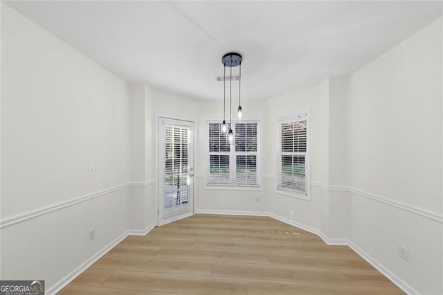 4630 Admiral Ridge Way SW, Lilburn, GA 30047