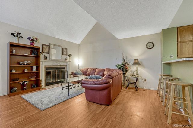 12404 E Tennessee Circle B, Aurora, CO 80012