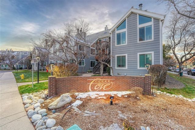 12404 E Tennessee Circle B, Aurora, CO 80012