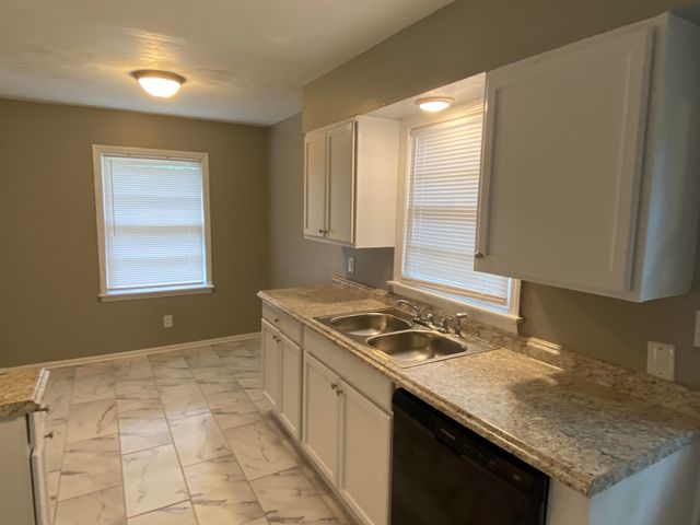 1680 HAYWOOD AVE, Memphis, TN 38127