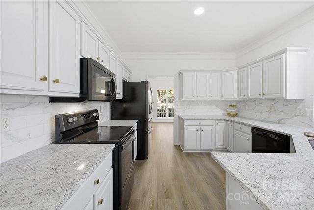 7709 Sedgebrook Drive E, Stanley, NC 28164