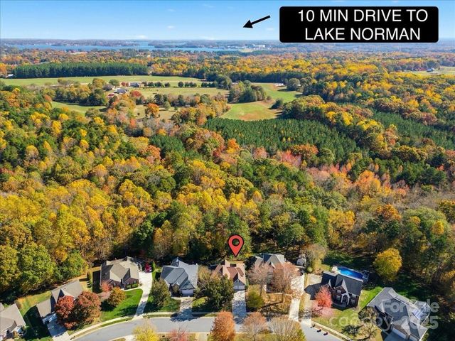 7709 Sedgebrook Drive E, Stanley, NC 28164