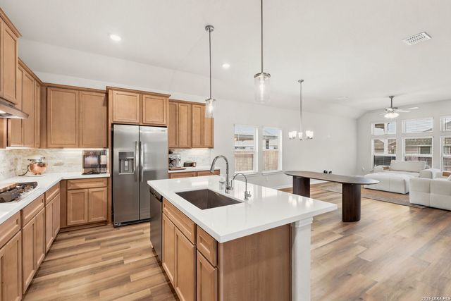 1752 Heritage Maples, New Braunfels, TX 78132