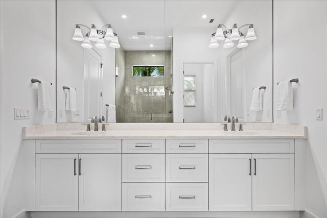 13621 Le Christine Drive, Palm Beach Gardens, FL 33412