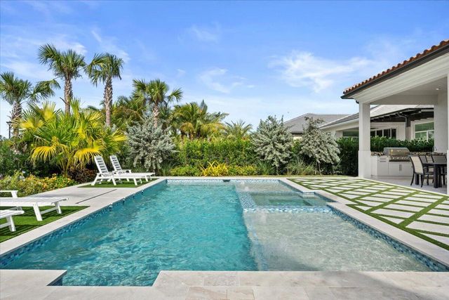 13621 Le Christine Drive, Palm Beach Gardens, FL 33412