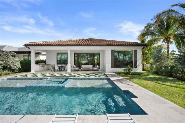 13621 Le Christine Drive, Palm Beach Gardens, FL 33412