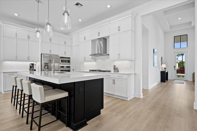 13621 Le Christine Drive, Palm Beach Gardens, FL 33412