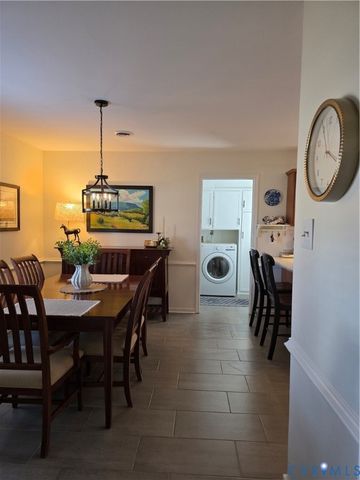 8511 Peaks Rd, Hanover, VA 23069