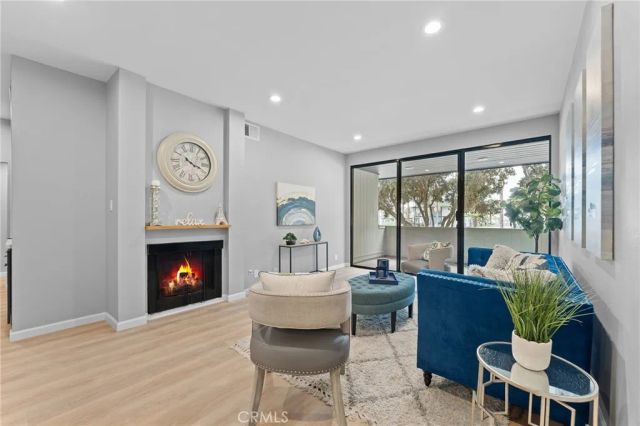 350 Paseo De Playa, Ventura, CA 93001