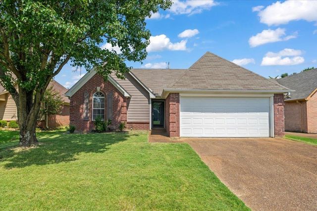 1006 LORENA CV, Cordova, TN 38018