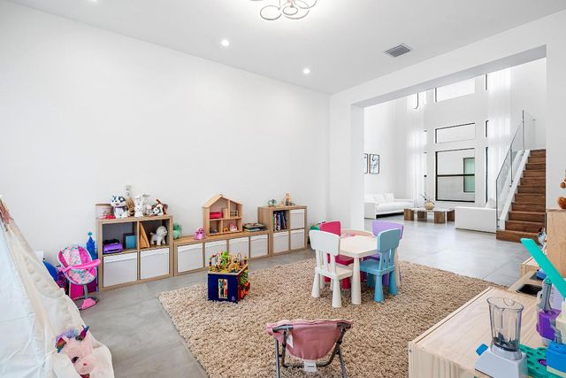 8621 Crystal Downs Avenue, Boca Raton, FL 33434