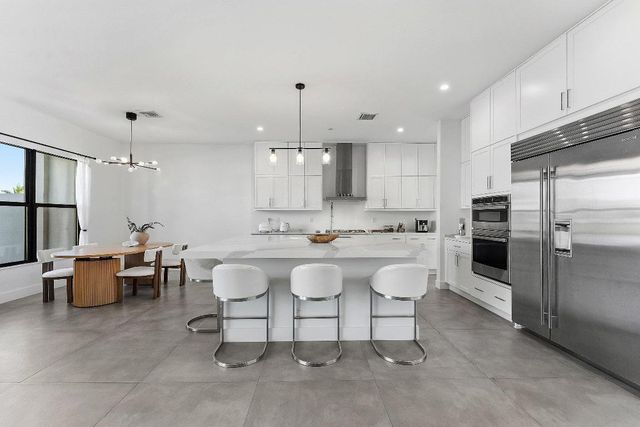 8621 Crystal Downs Avenue, Boca Raton, FL 33434