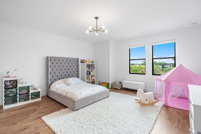 8621 Crystal Downs Avenue, Boca Raton, FL 33434