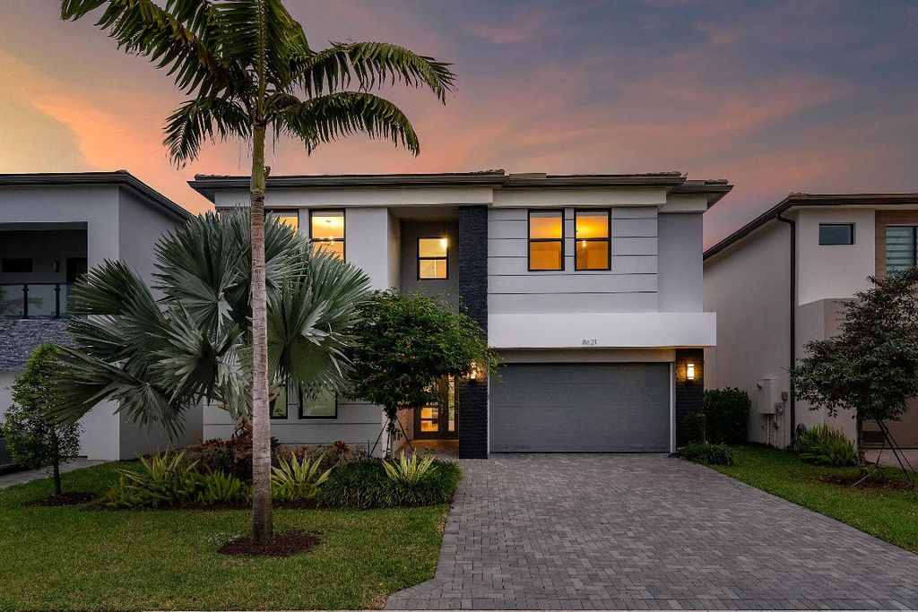 8621 Crystal Downs Avenue, Boca Raton, FL 33434