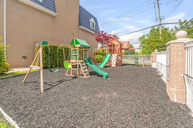 1513 Royce Street 2G, Brooklyn, NY 11234