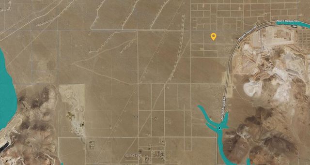 45th St. West At Wilshire Ave, Mojave, CA 93501