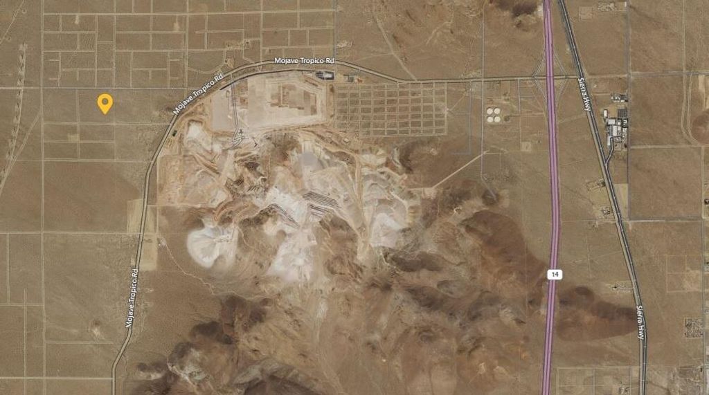 45th St. West At Wilshire Ave, Mojave, CA 93501