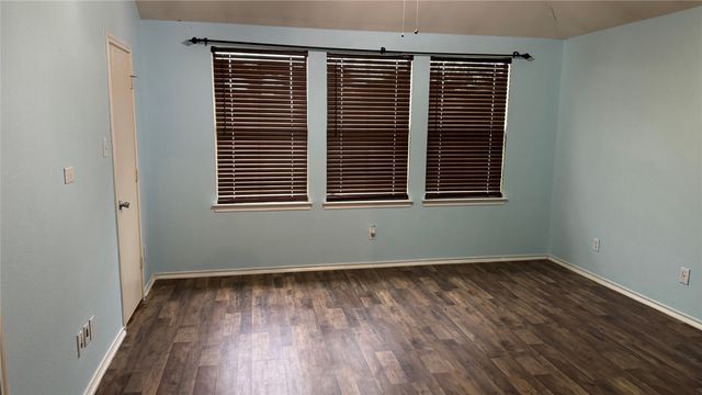 1988 Helmoken Falls Drive, Anna, TX 75409