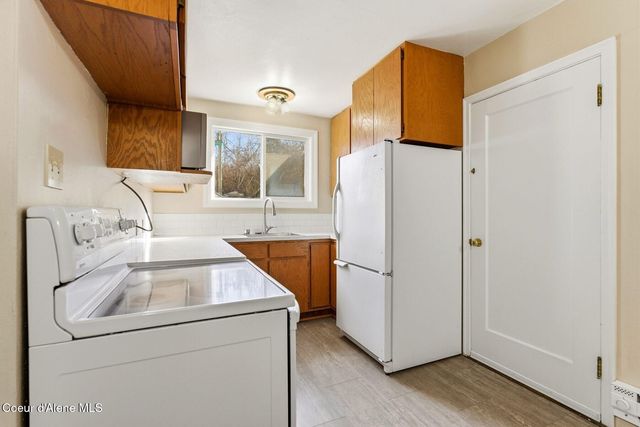 7055 Helena St, Bonners Ferry, ID 83805