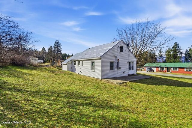 7055 Helena St, Bonners Ferry, ID 83805