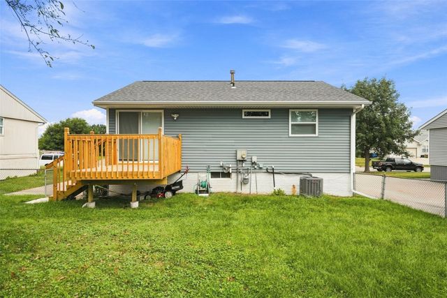 3025 29th Avenue SW, Cedar Rapids, IA 52404