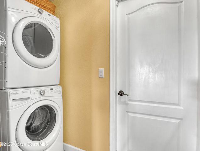 2710 S Courtenay Parkway, Merritt Island, FL 32952