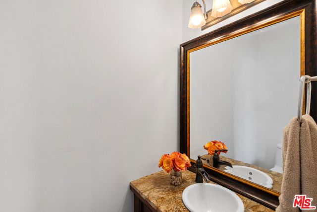 100 S Doheny Drive 503, Los Angeles, CA 90048