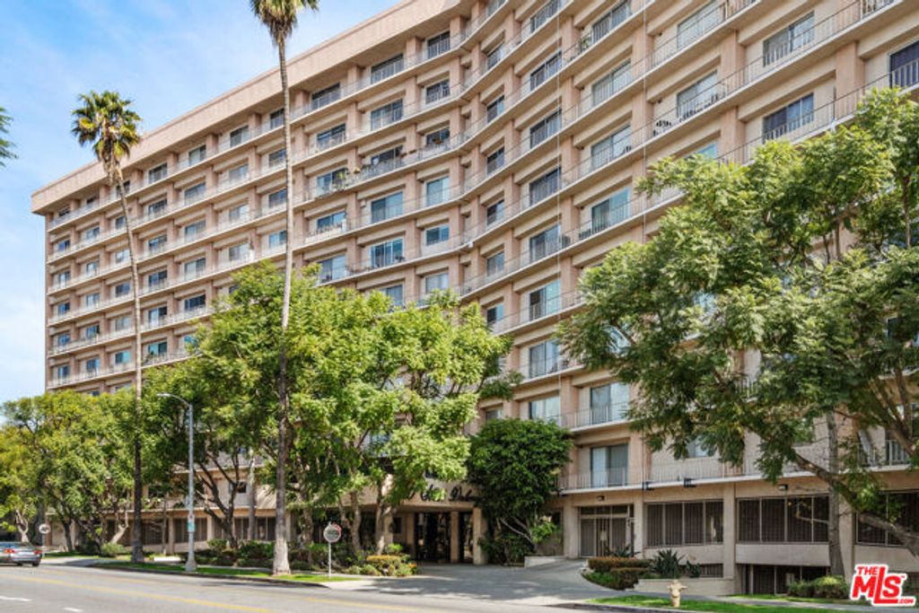 100 S Doheny Drive 503, Los Angeles, CA 90048