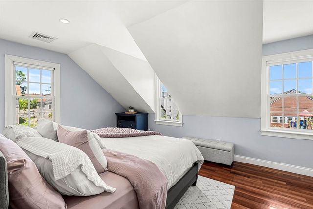 12 Waters St 12, Salem, MA 01970